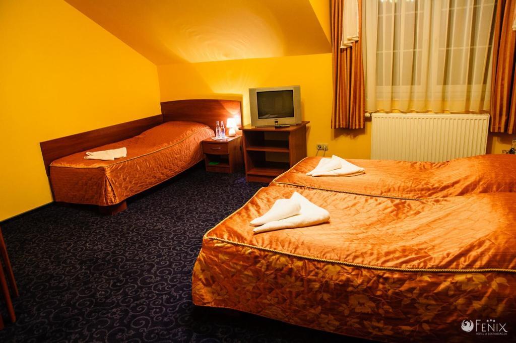 Fenix - Hotel I Restauracja Trzebownisko Room photo